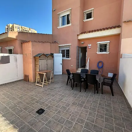 Casa Alcaraz *